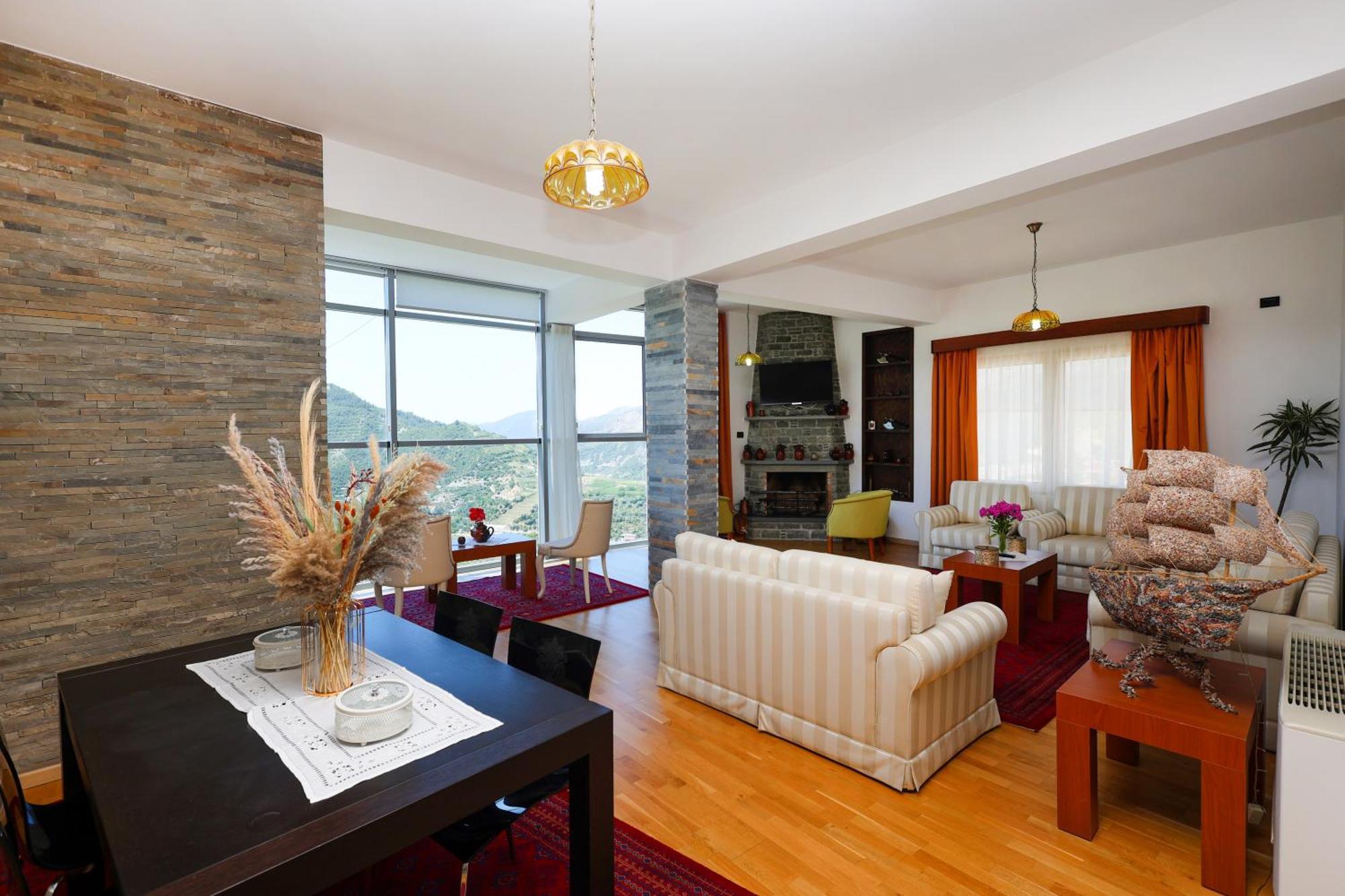 Hotel Kanione Cerenisht Esterno foto